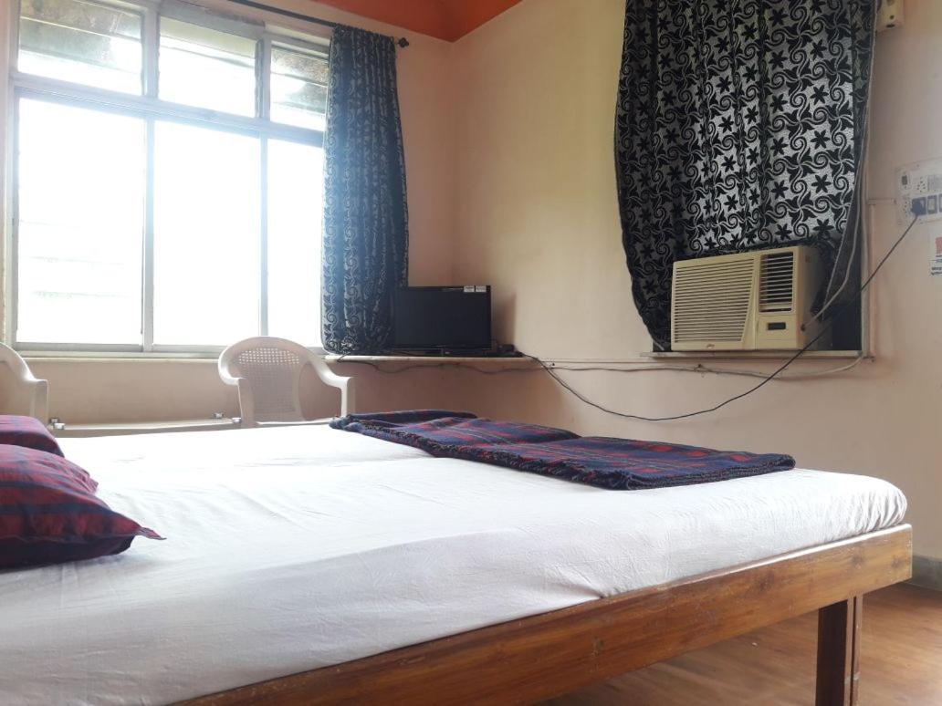 Mtdc Meghdhanush Park Otel Igatpuri Dış mekan fotoğraf